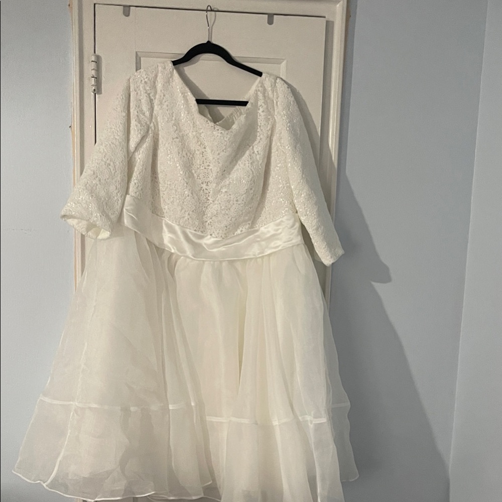 Chic Ivory Bridal Gown with Lace Details